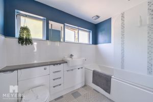 Photo 16- click for photo gallery